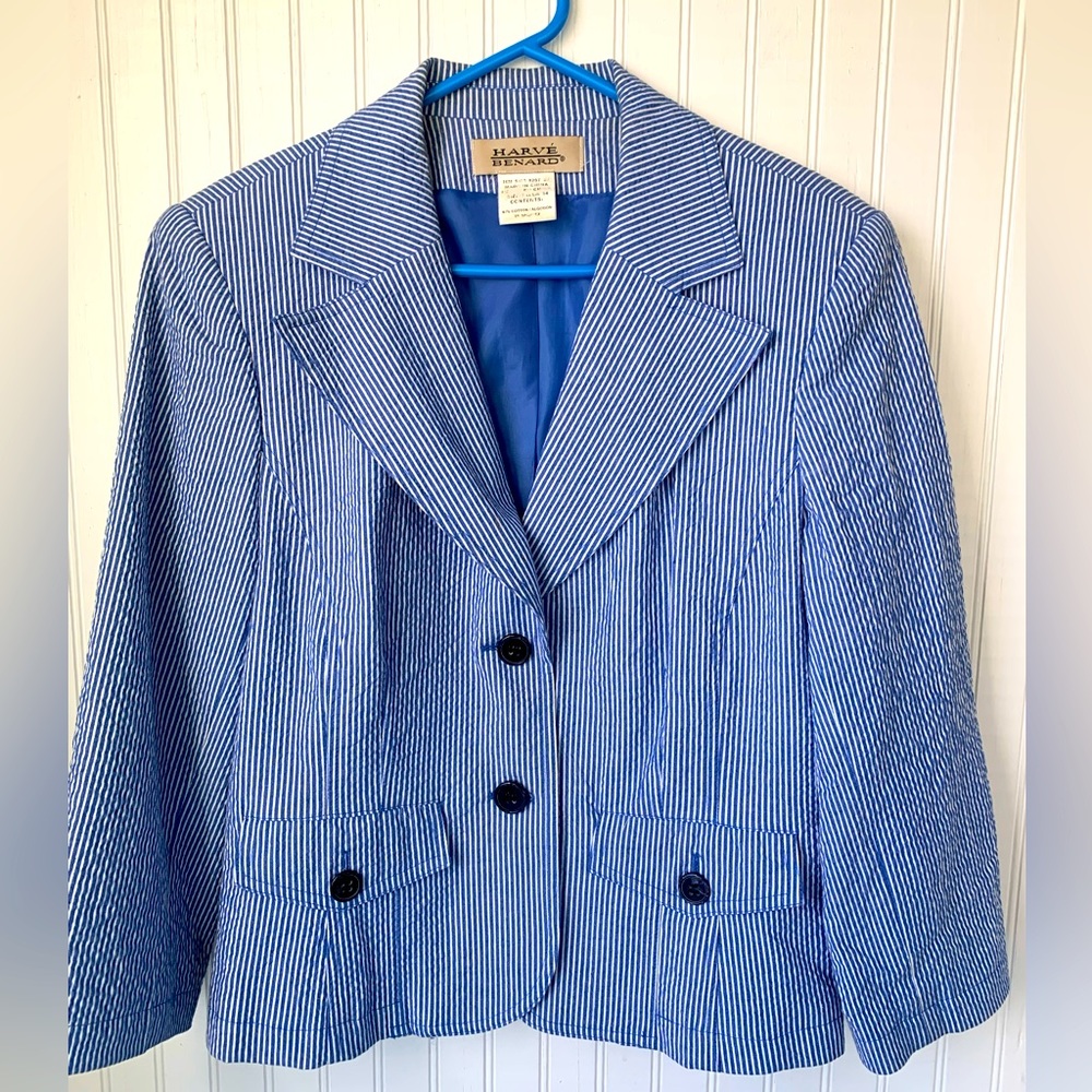 Harve Benard (Size 14) Ladies PinStripe Baby Blue & White Jacket - Classy Look